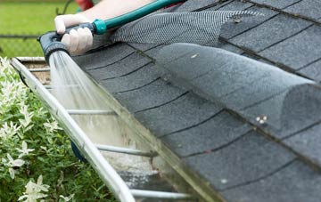 Pwll gutter cleaning costs
