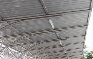 installing Pwll metal roofing